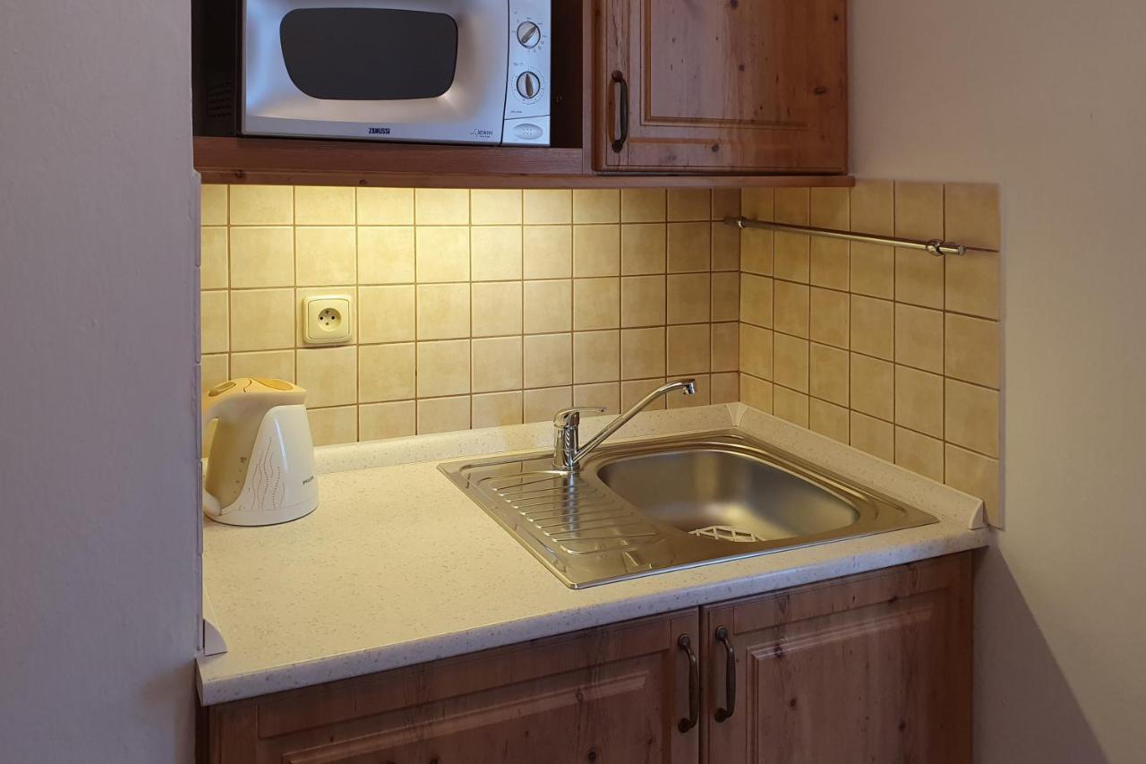 Selsky Dvur 1 Hotel Police nad Metují Buitenkant foto
