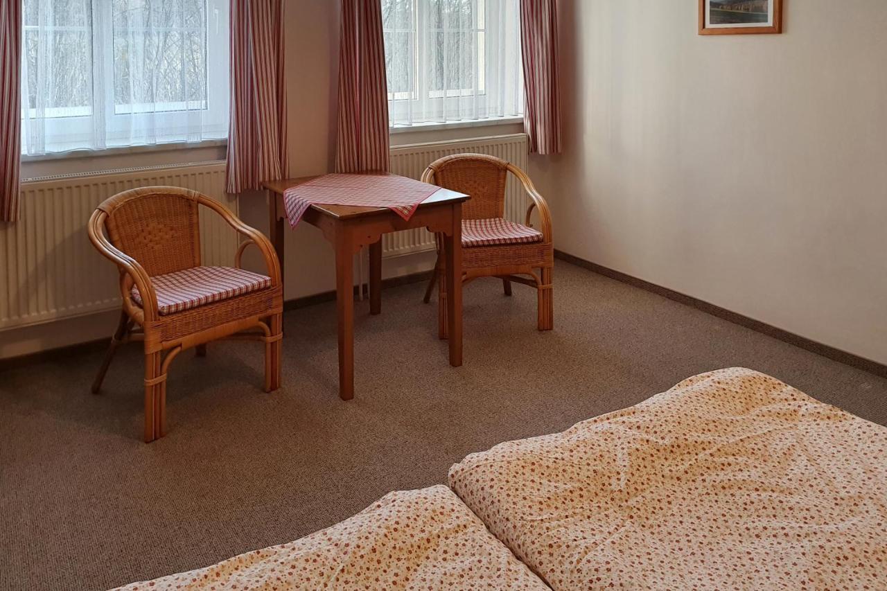 Selsky Dvur 1 Hotel Police nad Metují Buitenkant foto